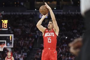 火箭高管：上赛季我们后场太挤 现在谢泼德正逐渐争取到轮换时间